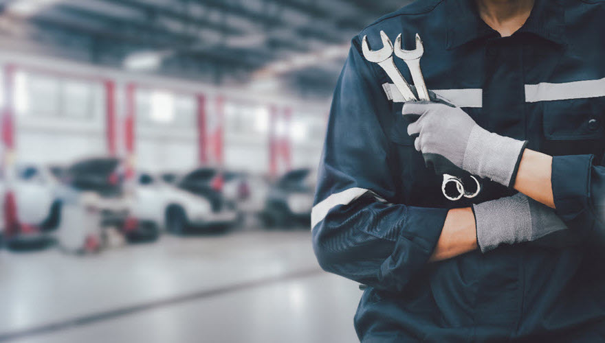 Choosing The Right Mechanic In Nashville For Your Lexus Engine Repair